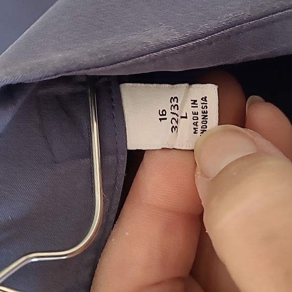 Men's size 16 dress shirt - Picture 4 of 4